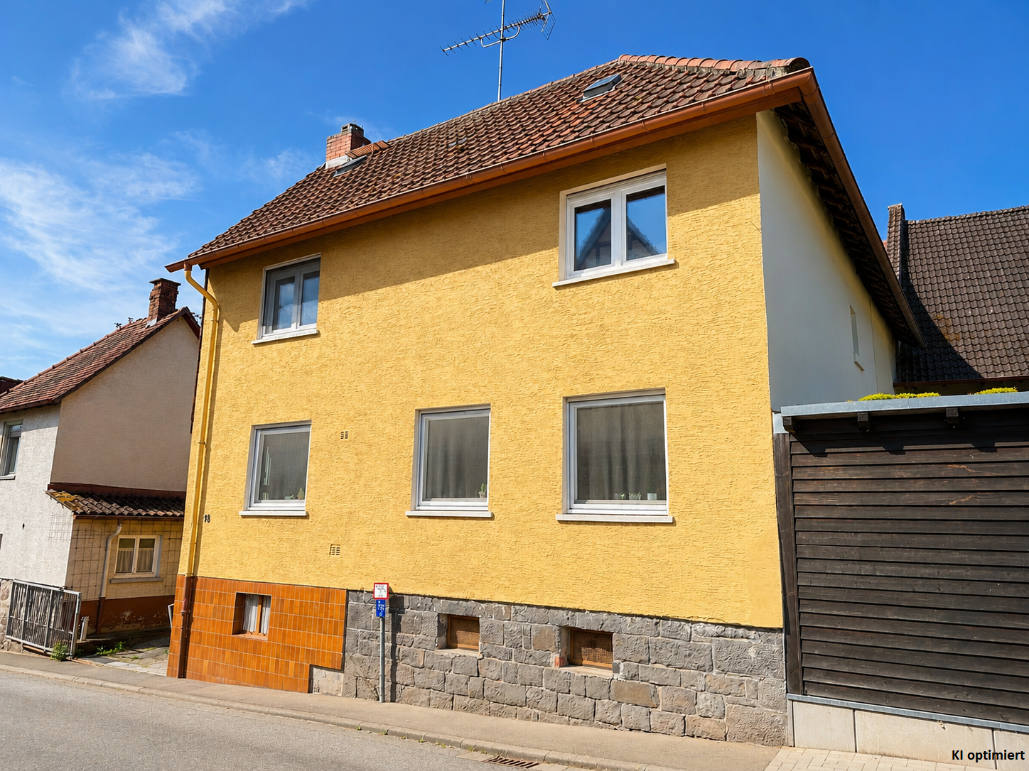 Straßenansicht