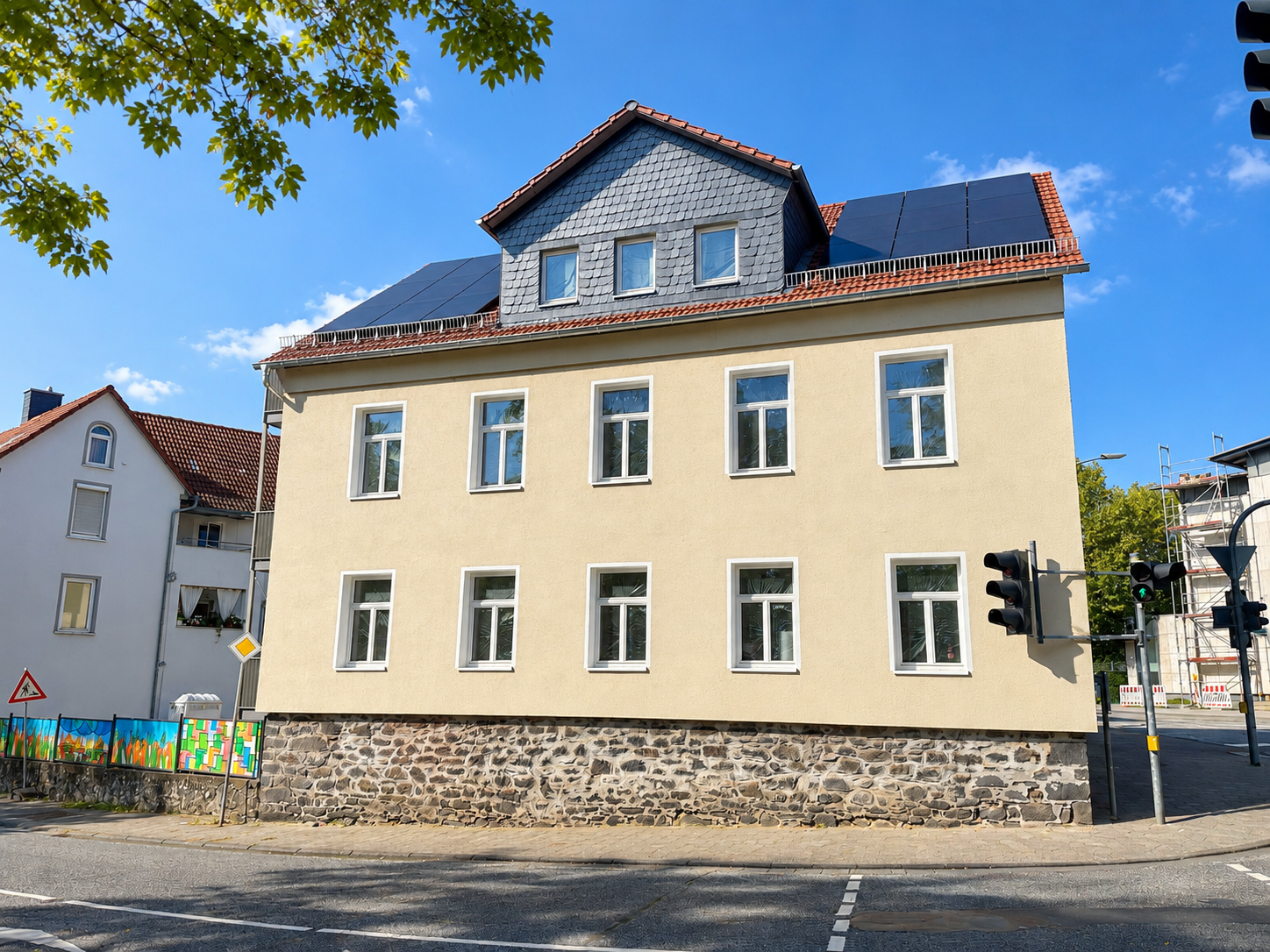 Straßenansicht